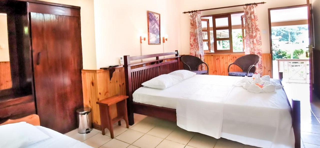 Bernique Guesthouse La Digue Exterior photo