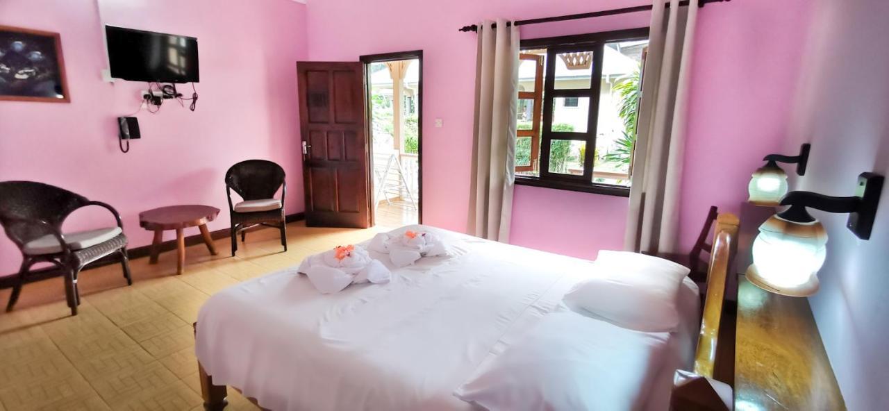 Bernique Guesthouse La Digue Exterior photo