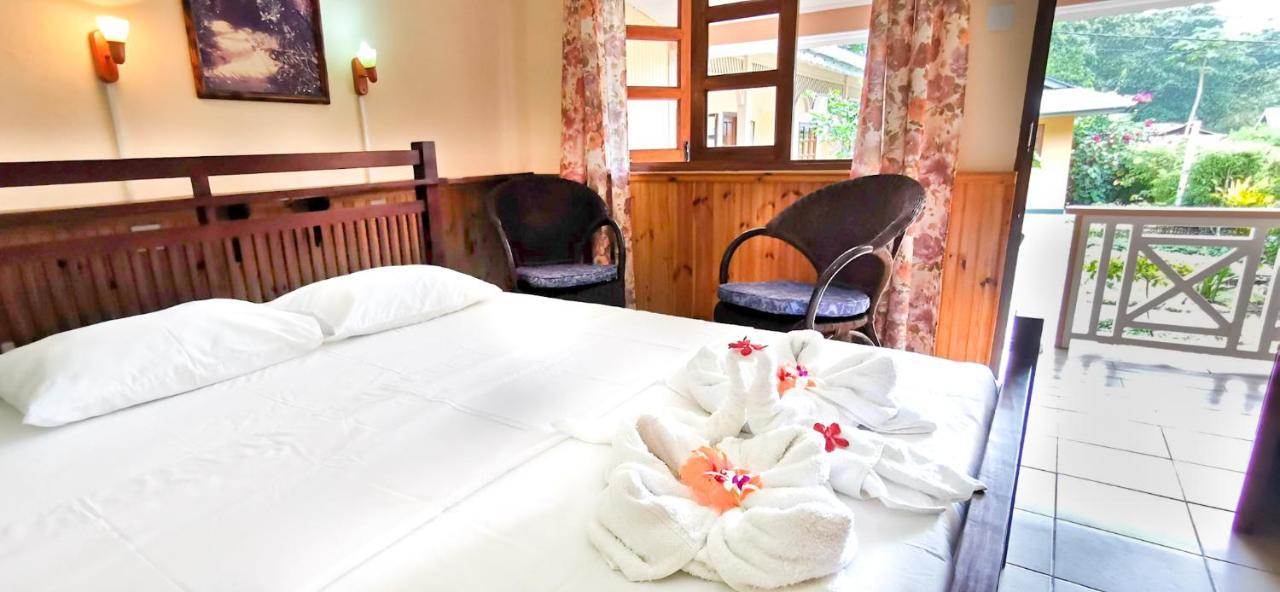 Bernique Guesthouse La Digue Exterior photo