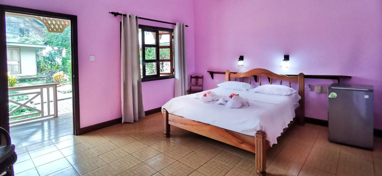 Bernique Guesthouse La Digue Exterior photo