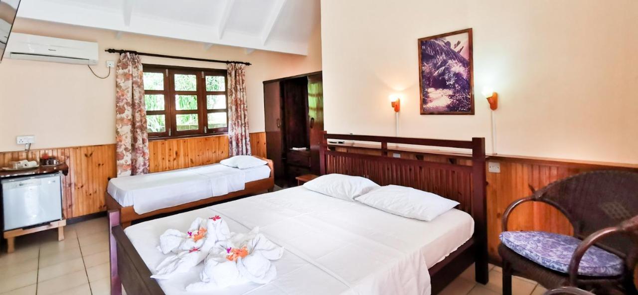 Bernique Guesthouse La Digue Exterior photo